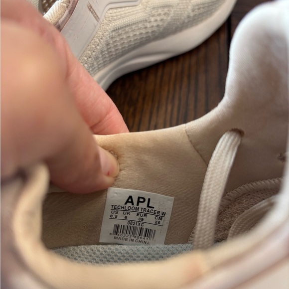 APL Women's Cream and Tan Sneakers - Picture 5 of 6